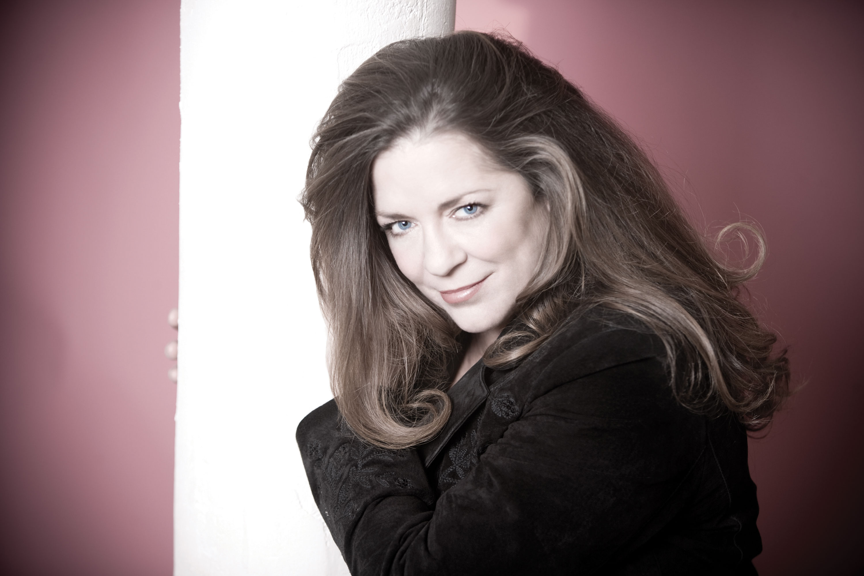 Carlene Carter Net Worth