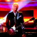 Watch Paul Weller perform "That Dangerous Age" live on the Jonathon Ross Show.