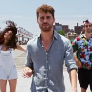 Entertainment Weekly premieres Jukebox the Ghost's all-new "Somebody" music video.